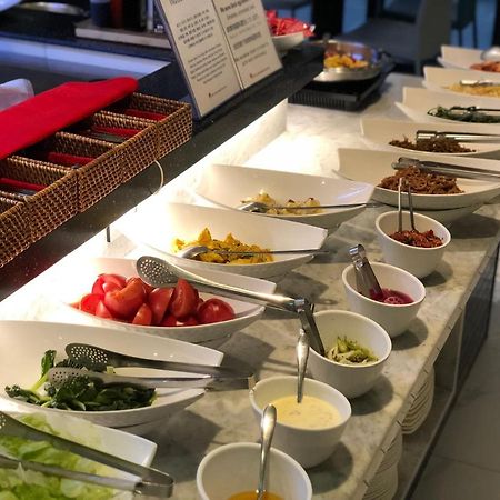 Best Louis Hamilton Hotel Changwon Bagian luar foto