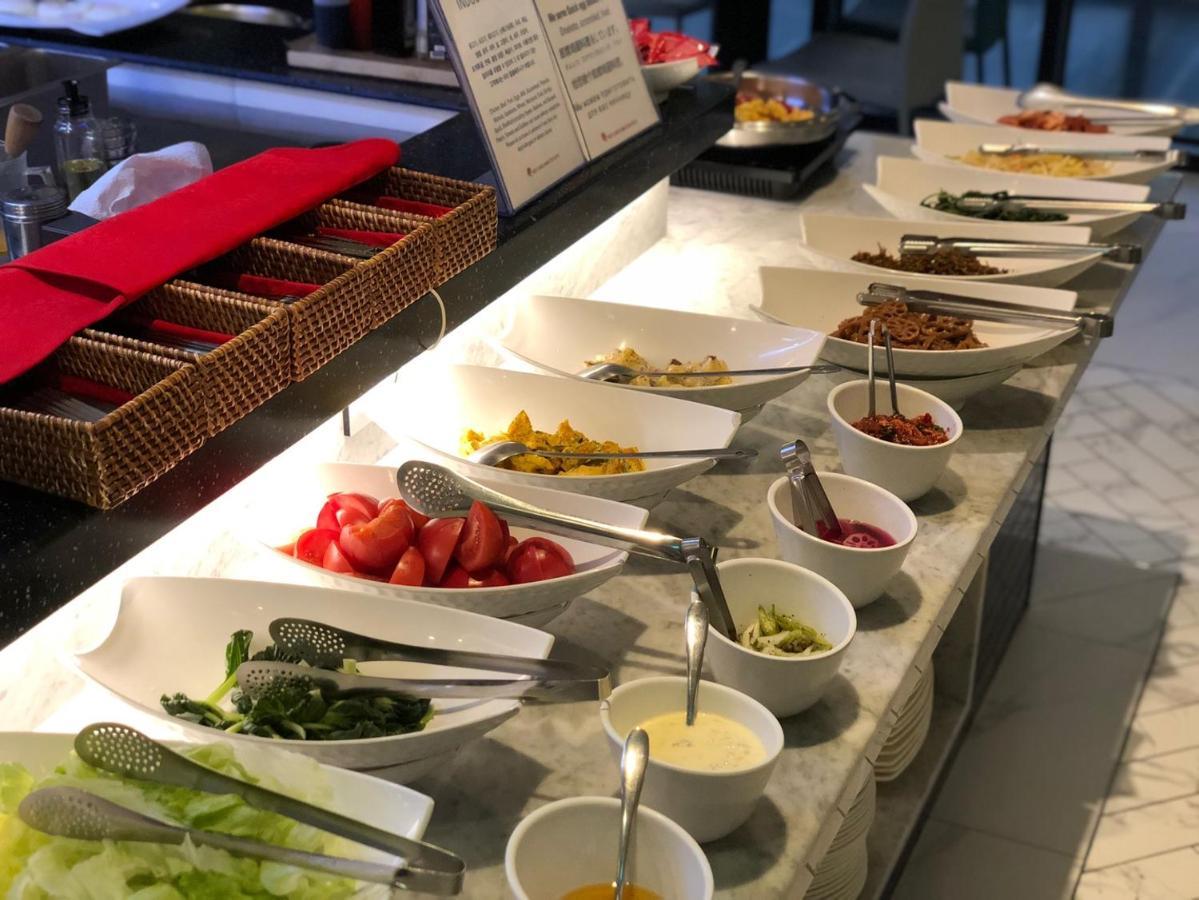 Best Louis Hamilton Hotel Changwon Bagian luar foto