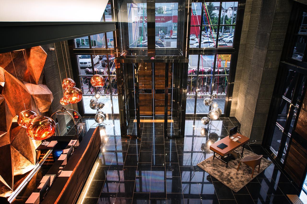 Best Louis Hamilton Hotel Changwon Bagian luar foto