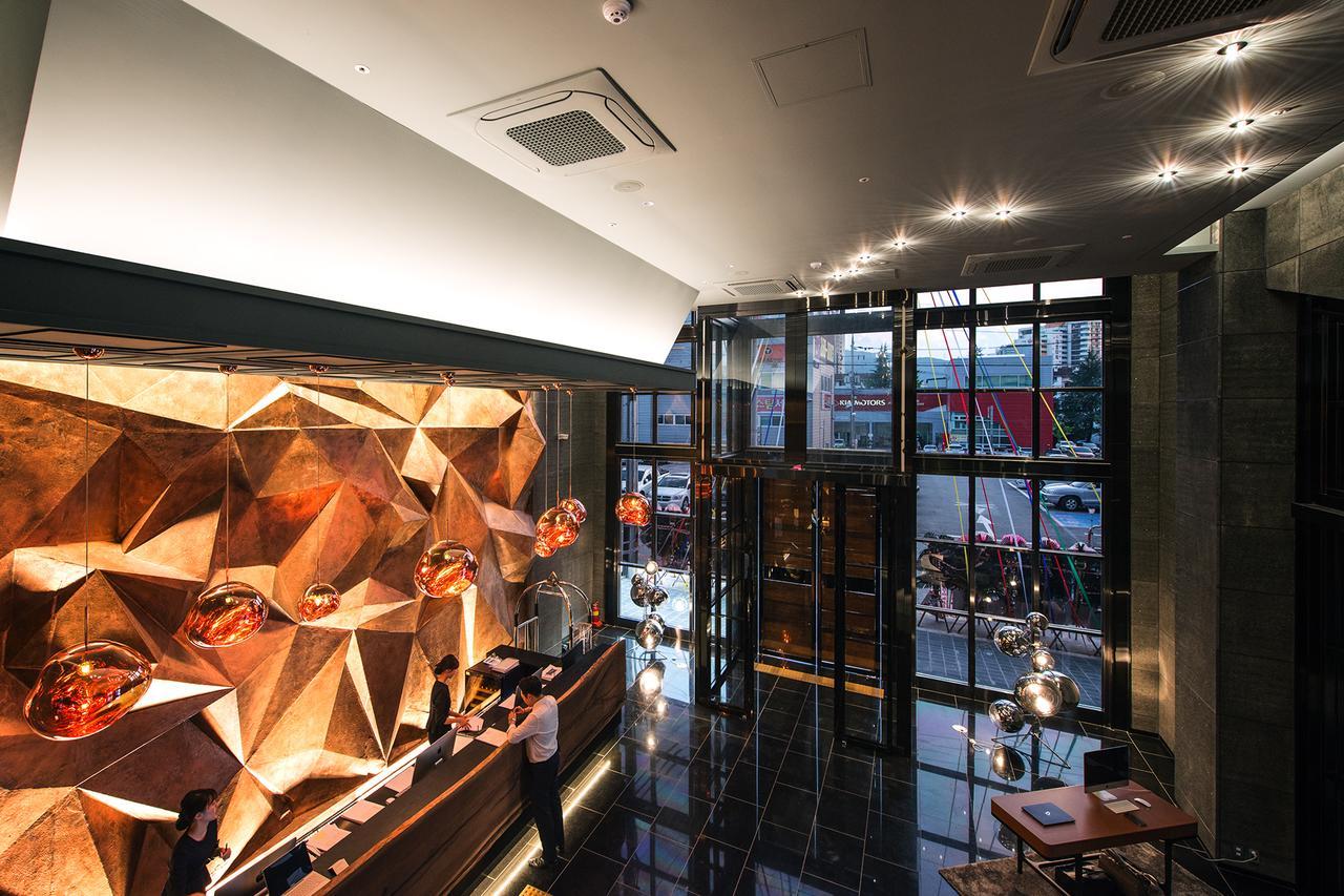 Best Louis Hamilton Hotel Changwon Bagian luar foto