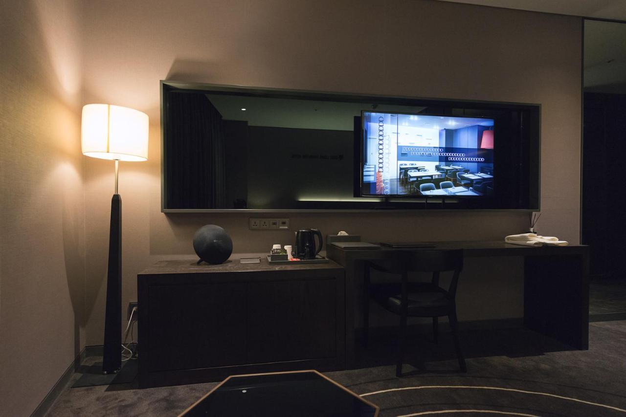 Best Louis Hamilton Hotel Changwon Bagian luar foto