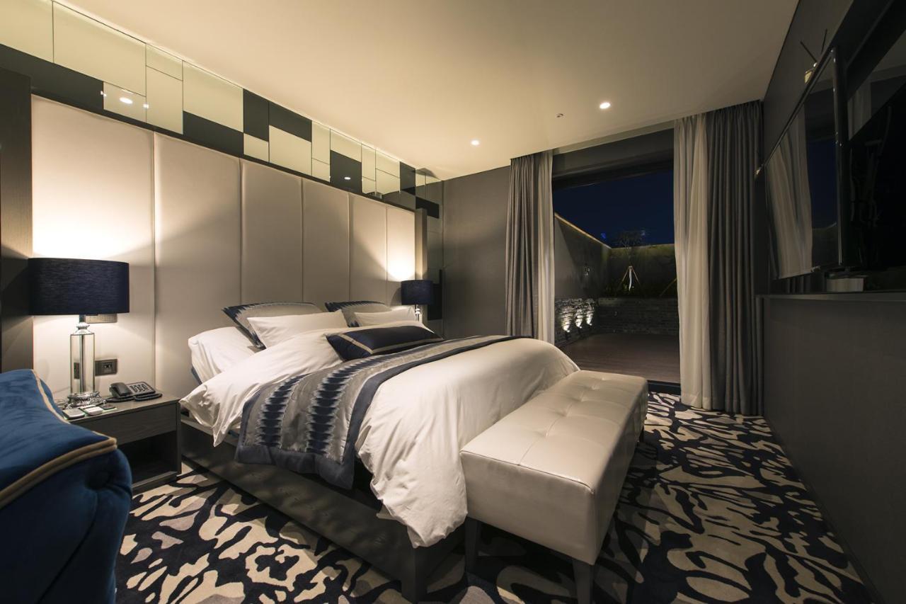 Best Louis Hamilton Hotel Changwon Bagian luar foto